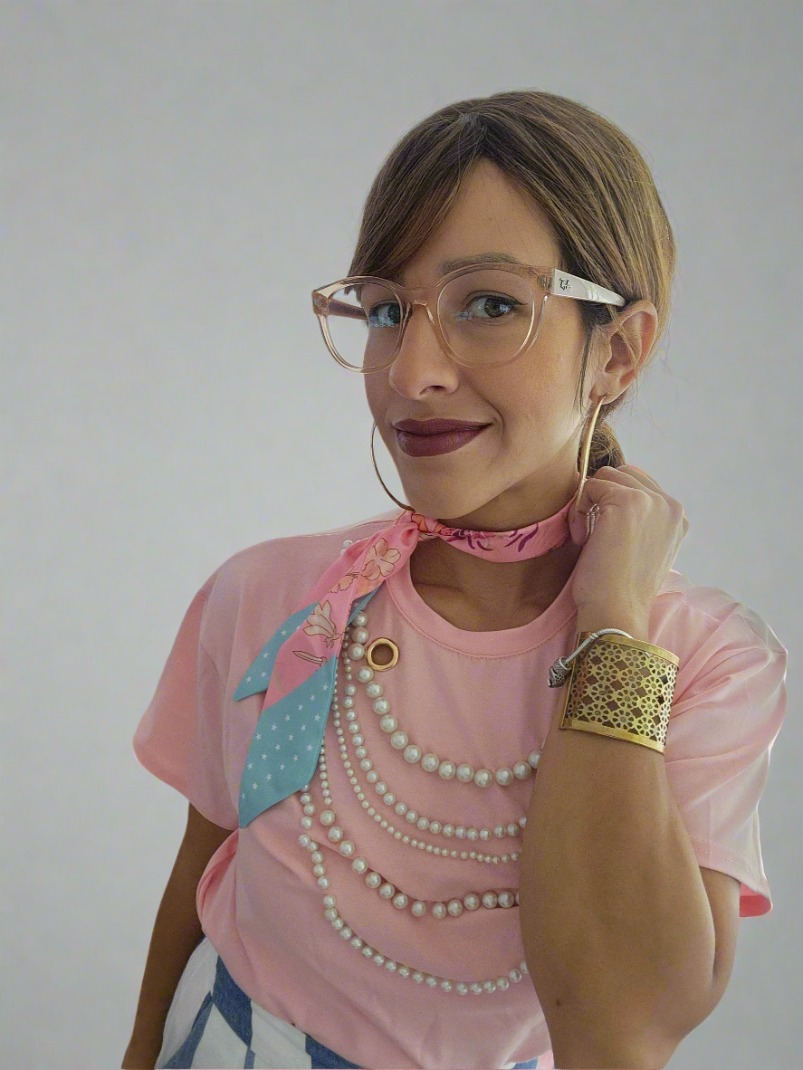 *Ribbon and pearl pink top