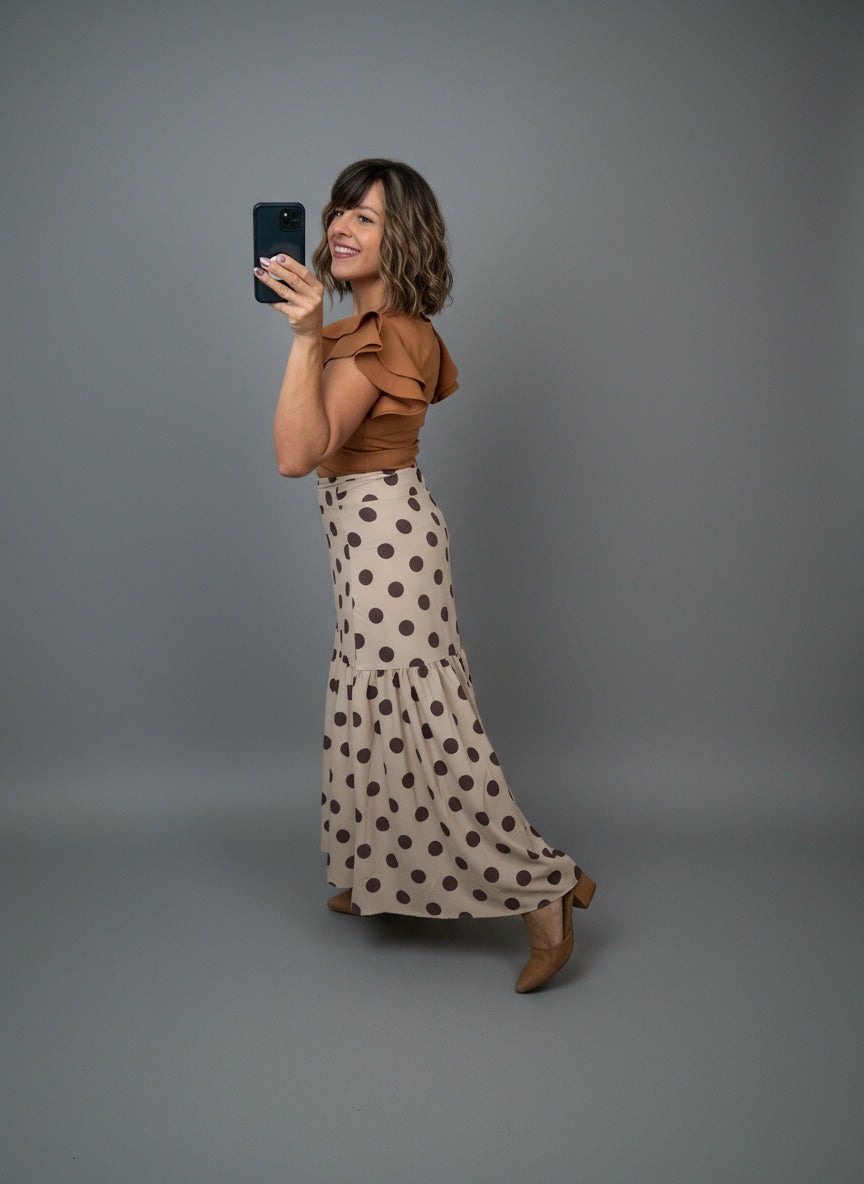 ******Polkadot creme skirt