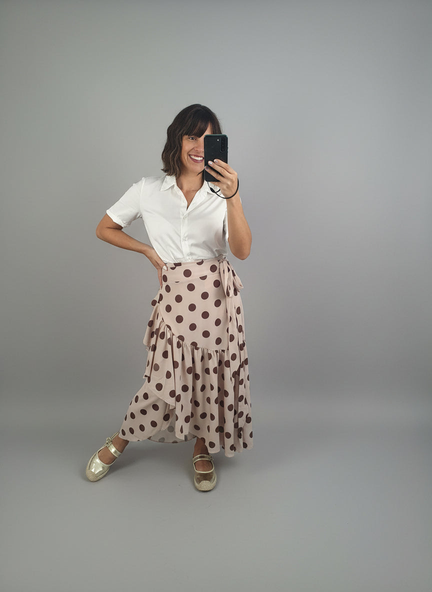 ******Polkadot creme skirt