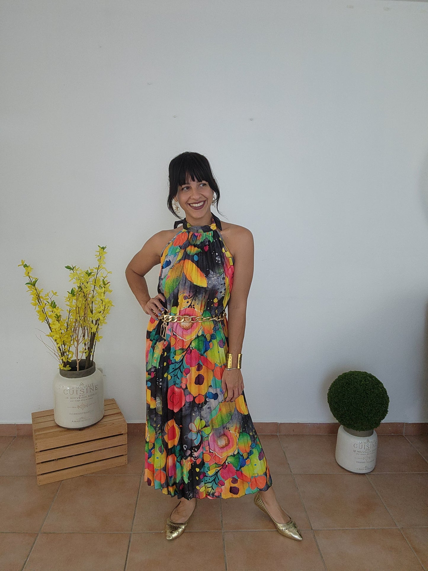 ****Halter pleated midi dress [black]