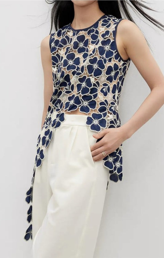 *****Floral Asymmetric Lace Sleeveless Top